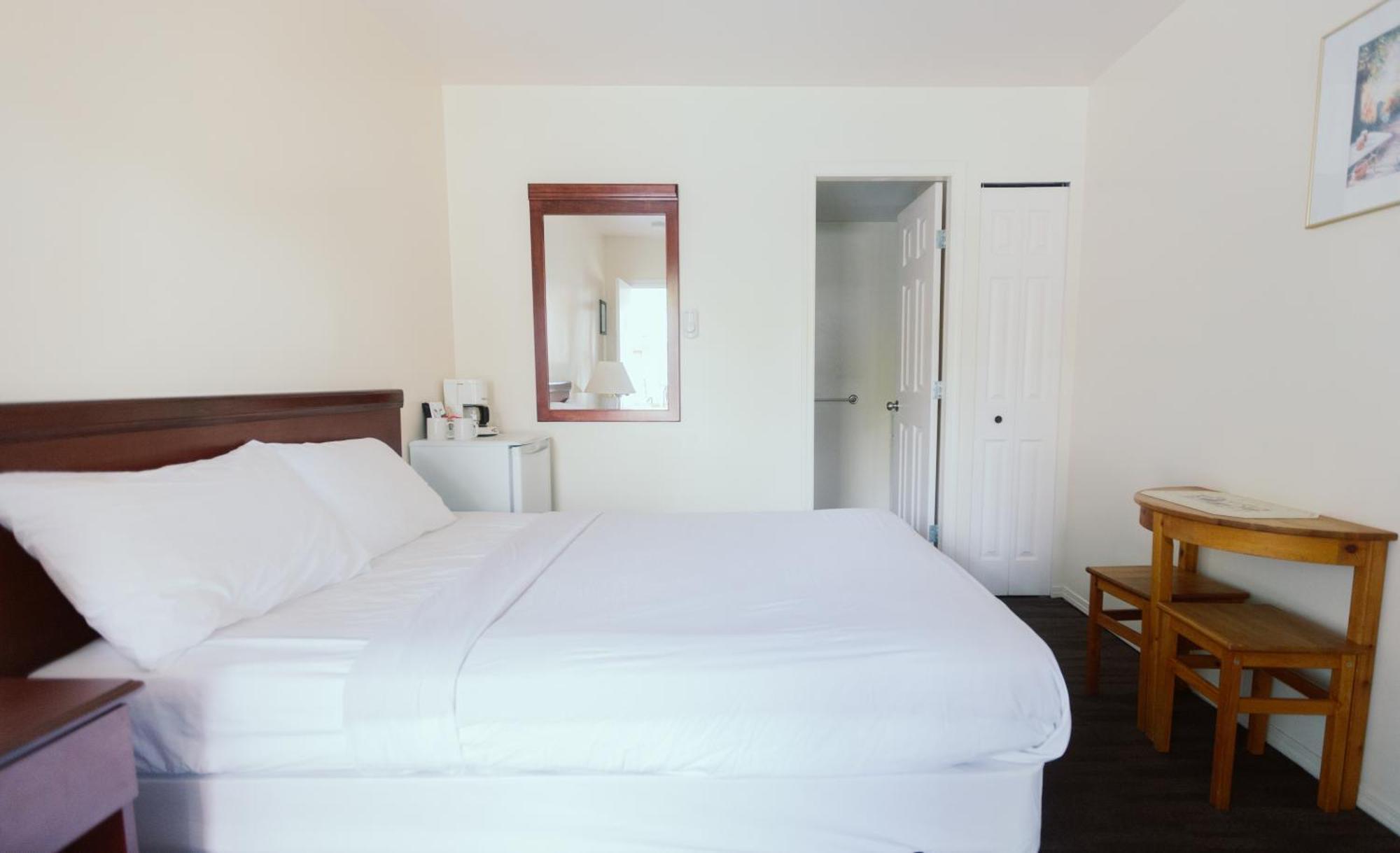 Beachside Motel Пентиктън Екстериор снимка