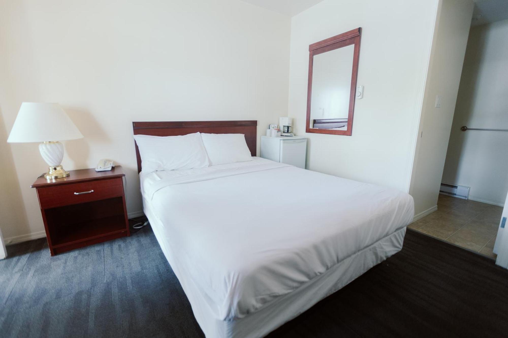 Beachside Motel Пентиктън Екстериор снимка